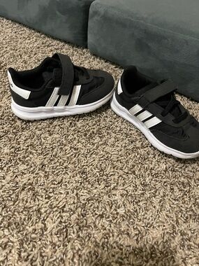 Toddler adidas  Black and White Athletic Sneakers with Hook-and-Loop Closure
